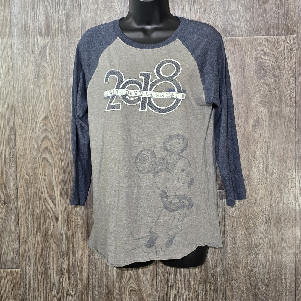 Disney Parks S 2018 Walt Disney World Mickey Mouse Raglan Tee Shirt